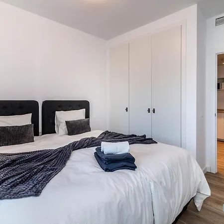Apartment Sierra Park - 18 Newly Renovated With Pool, Gym, Jacuzzi And Padel Marbella