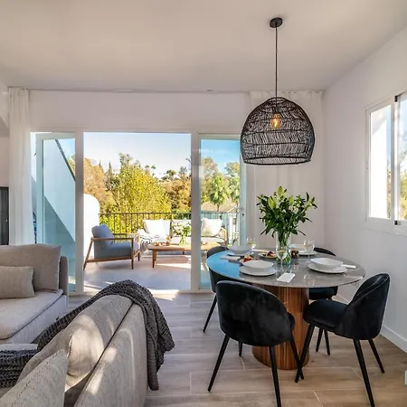 Sierra Park - 18 Newly Renovated With Pool, Gym, Jacuzzi And Padel Apartment *