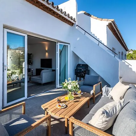 Sierra Park - 18 Newly Renovated With Pool, Gym, Jacuzzi And Padel Marbella