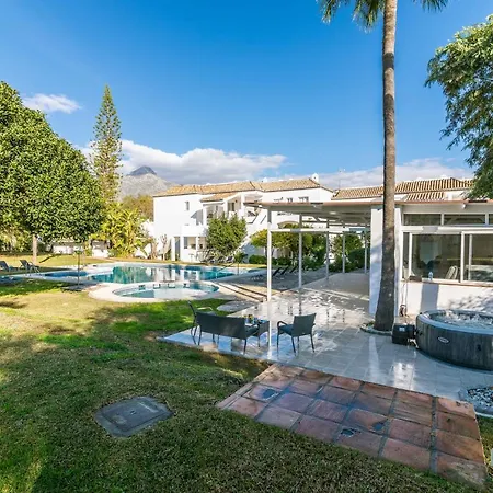 Sierra Park - 18 Newly Renovated With Pool, Gym, Jacuzzi And Padel * Marbella