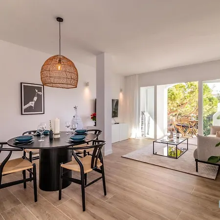 Sierra Park - 18 Newly Renovated With Pool, Gym, Jacuzzi And Padel