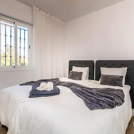 Sierra Park - 18 Newly Renovated With Pool, Gym, Jacuzzi And Padel * Marbella