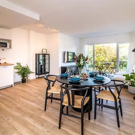 Sierra Park - 18 Newly Renovated With Pool, Gym, Jacuzzi And Padel Apartment