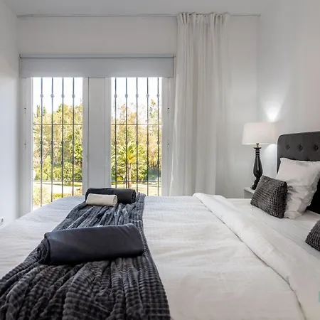 Sierra Park - 18 Newly Renovated With Pool, Gym, Jacuzzi And Padel Marbella