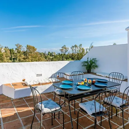 Apartment Sierra Park - 18 Newly Renovated With Pool, Gym, Jacuzzi And Padel Marbella