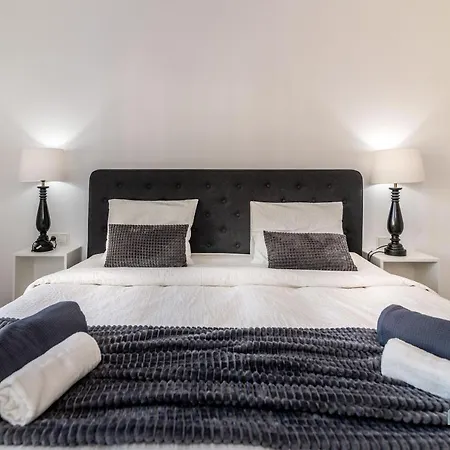 Sierra Park - 18 Newly Renovated With Pool, Gym, Jacuzzi And Padel * Marbella