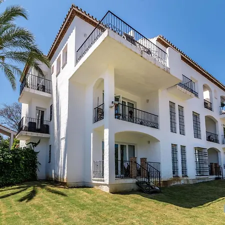 Sierra Park - 18 Newly Renovated With Pool, Gym, Jacuzzi And Padel