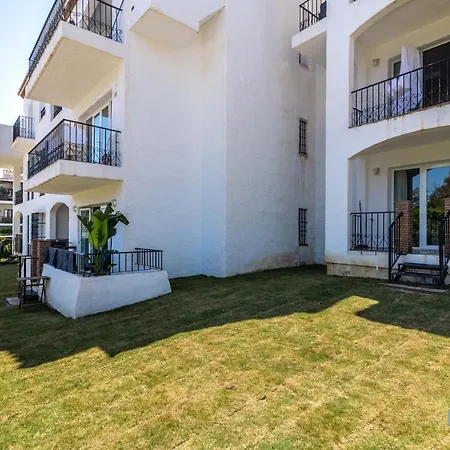 Sierra Park - 18 Newly Renovated With Pool, Gym, Jacuzzi And Padel Apartment *